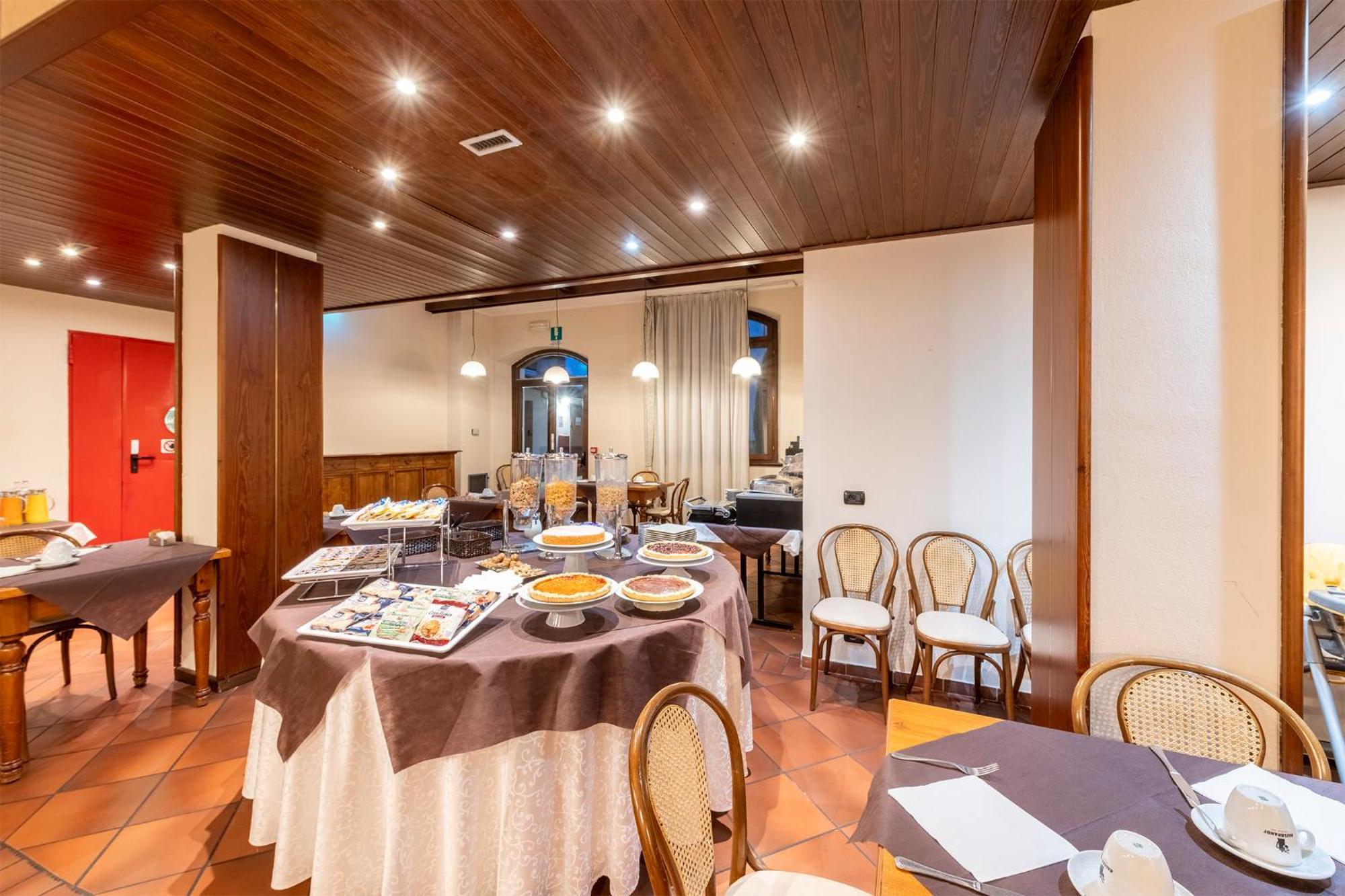 Hotel Vecchio Casello Castelleone Zewnętrze zdjęcie