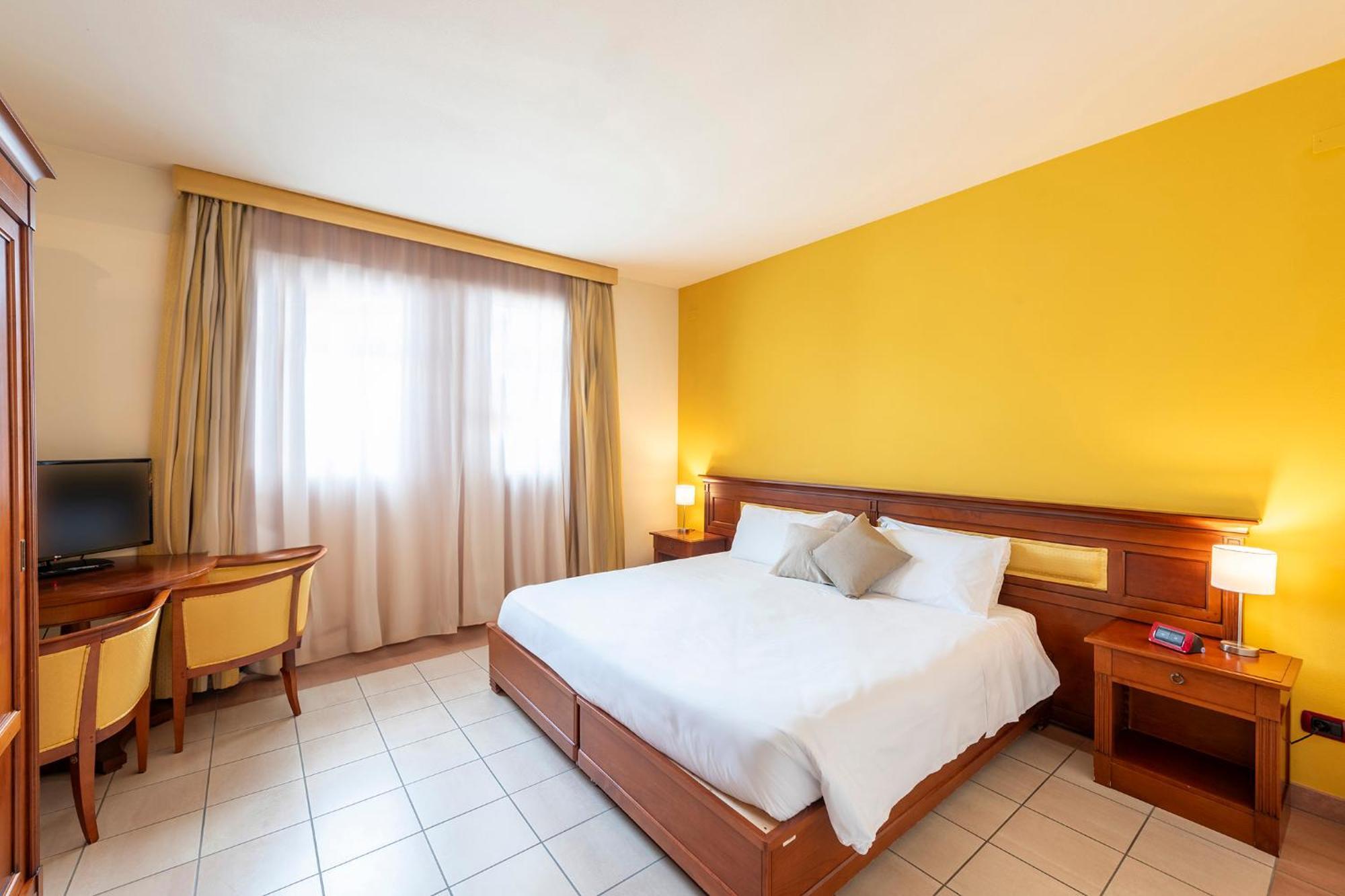 Hotel Vecchio Casello Castelleone Zewnętrze zdjęcie